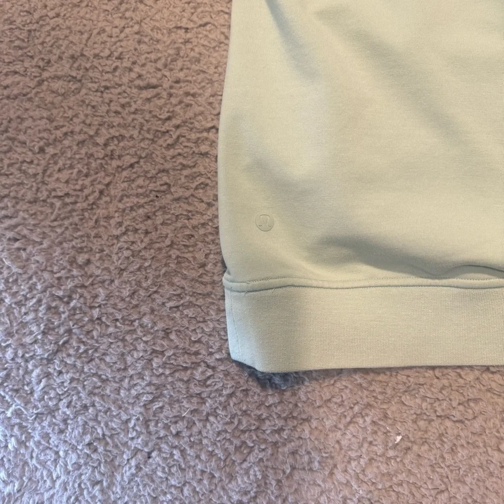 Lululemon City Sweat Hoodie Men M Color Hazy Jade Stretch Performance Casual